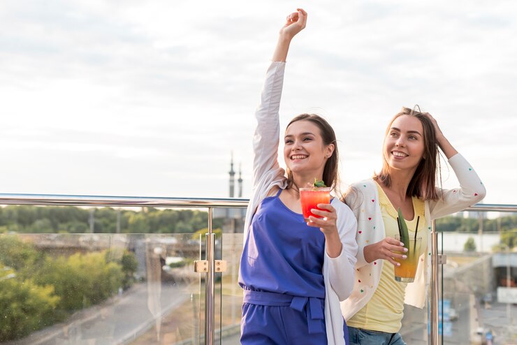 Moving Forward: How to Meet New People After a Breakup